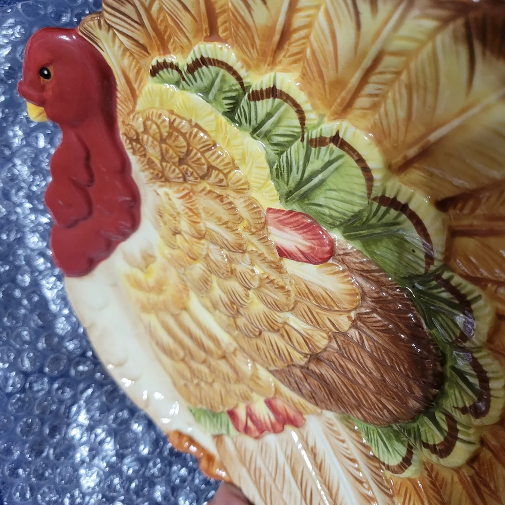 Pier 1 Thanksgiving Day Turkey Fall ceramic holiday plate